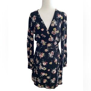 Miss Selfridge - Asos pansy floral print wrap dress